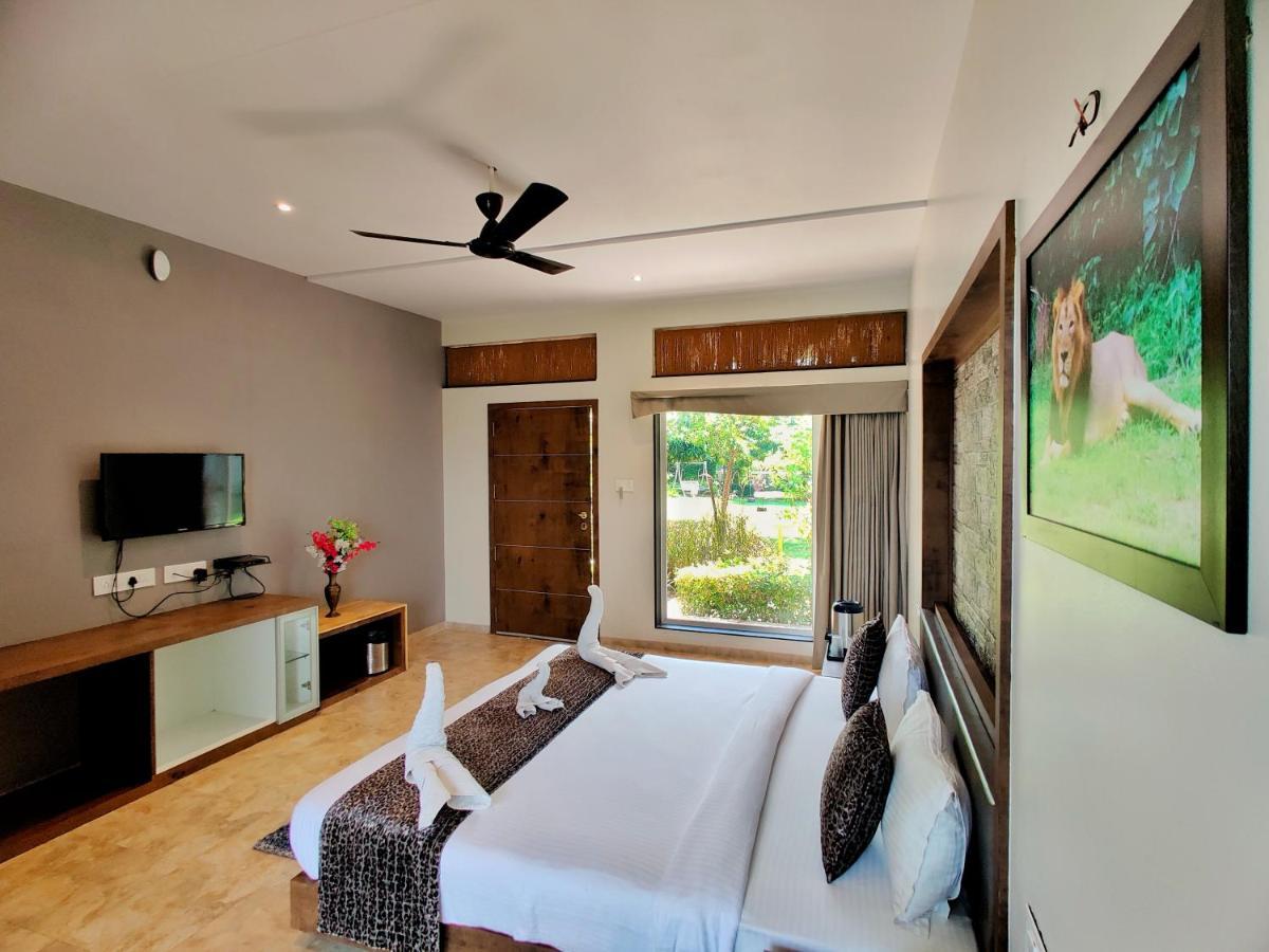 Lion Signature Family Resort Szaszan Gir Kültér fotó