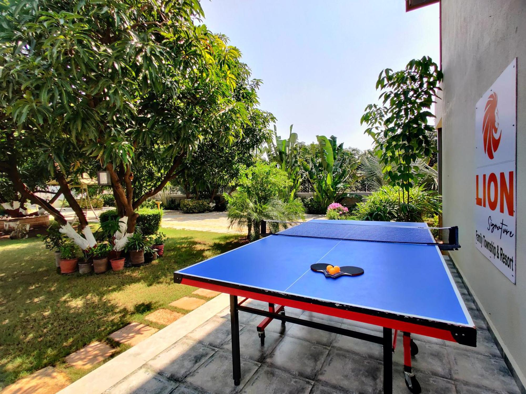 Lion Signature Family Resort Szaszan Gir Kültér fotó
